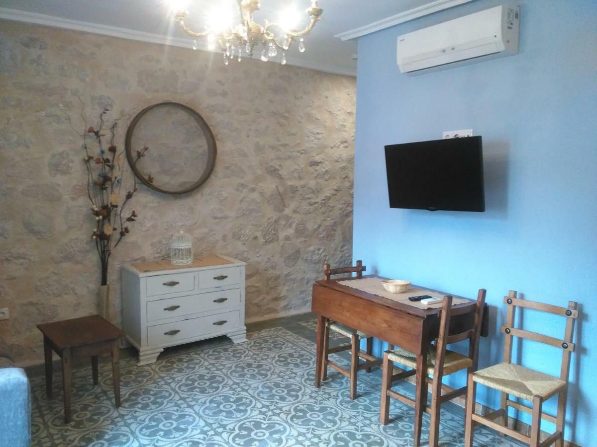 Apartamentos Calanda Esterno foto