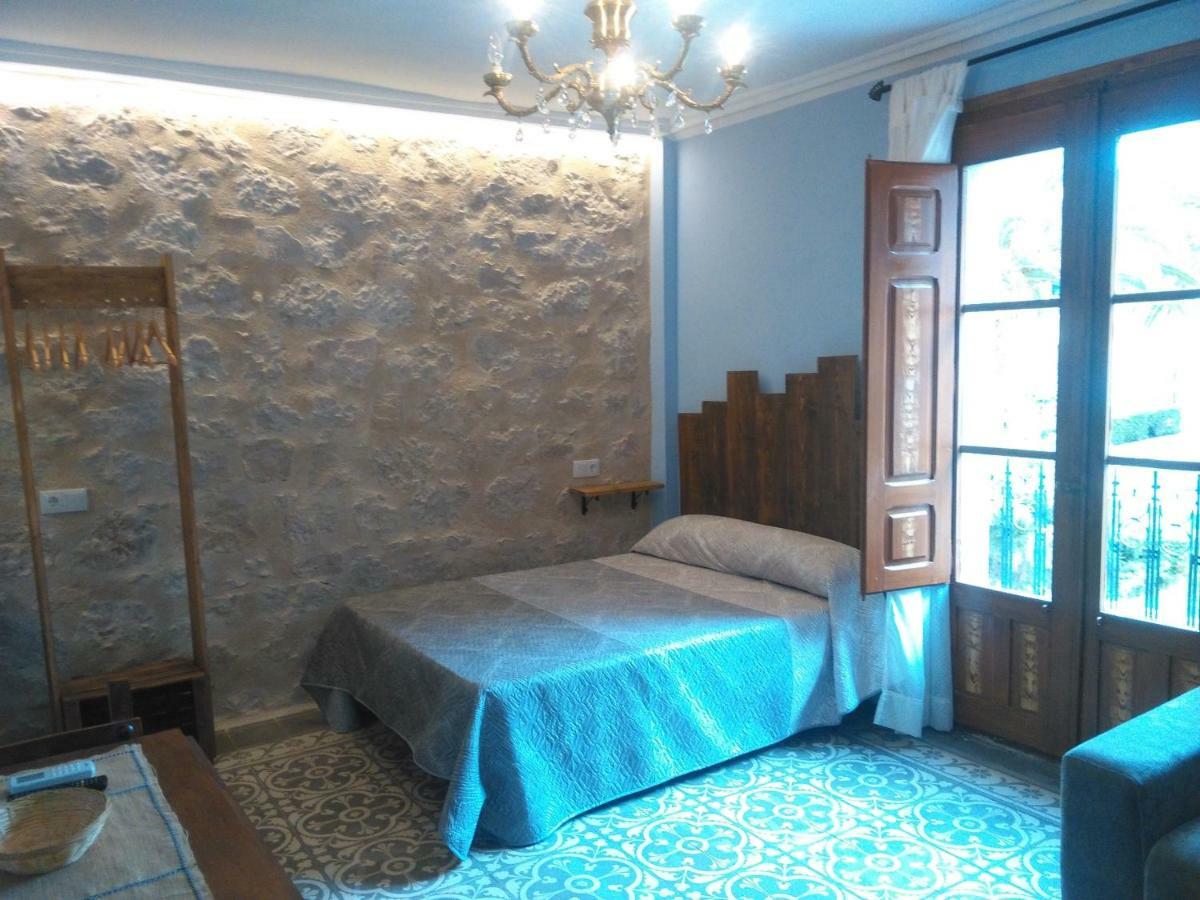 Apartamentos Calanda Esterno foto